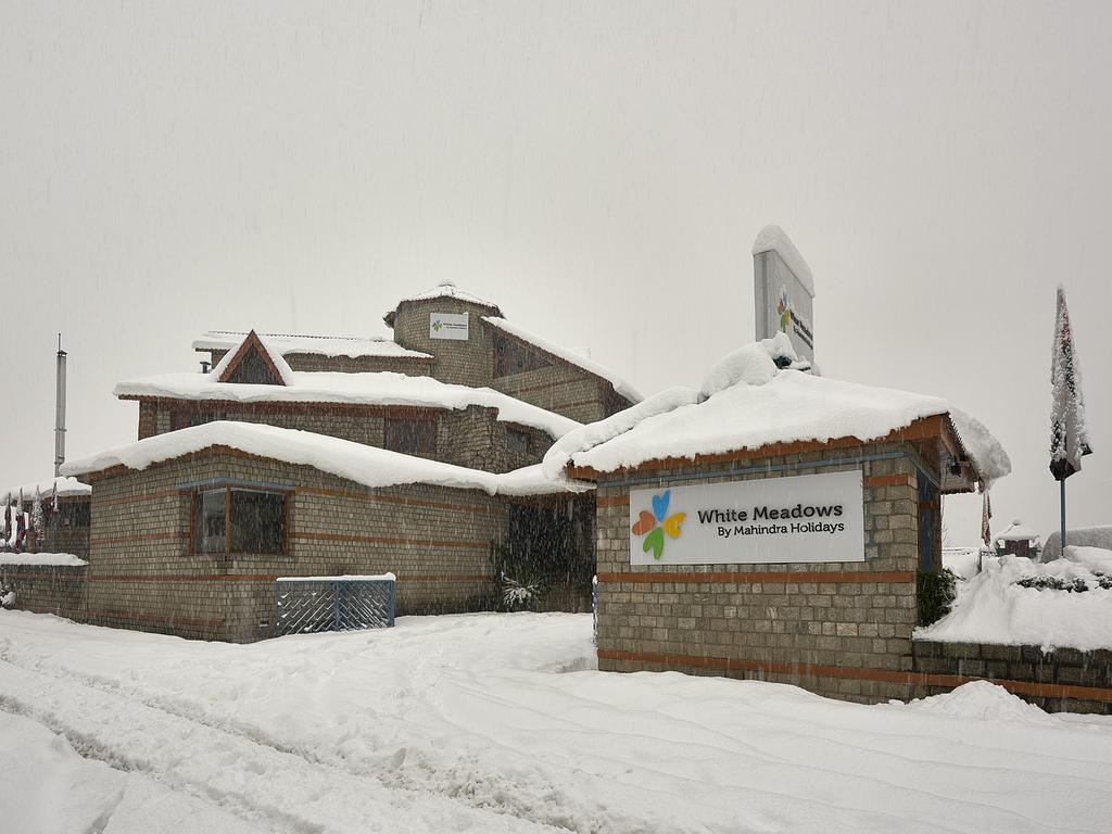 Hotel Club Mahindra White Meadows à Manāli Chambre photo