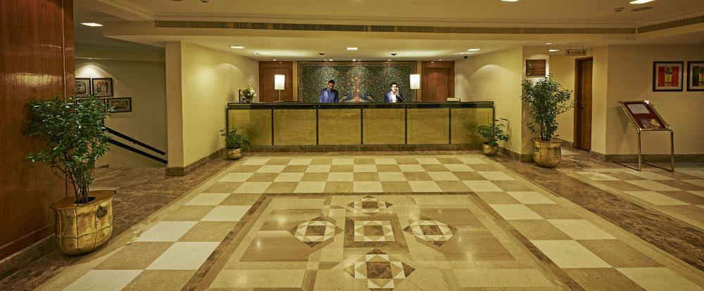Hotel Club Mahindra White Meadows à Manāli Extérieur photo