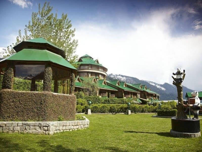 Hotel Club Mahindra White Meadows à Manāli Extérieur photo